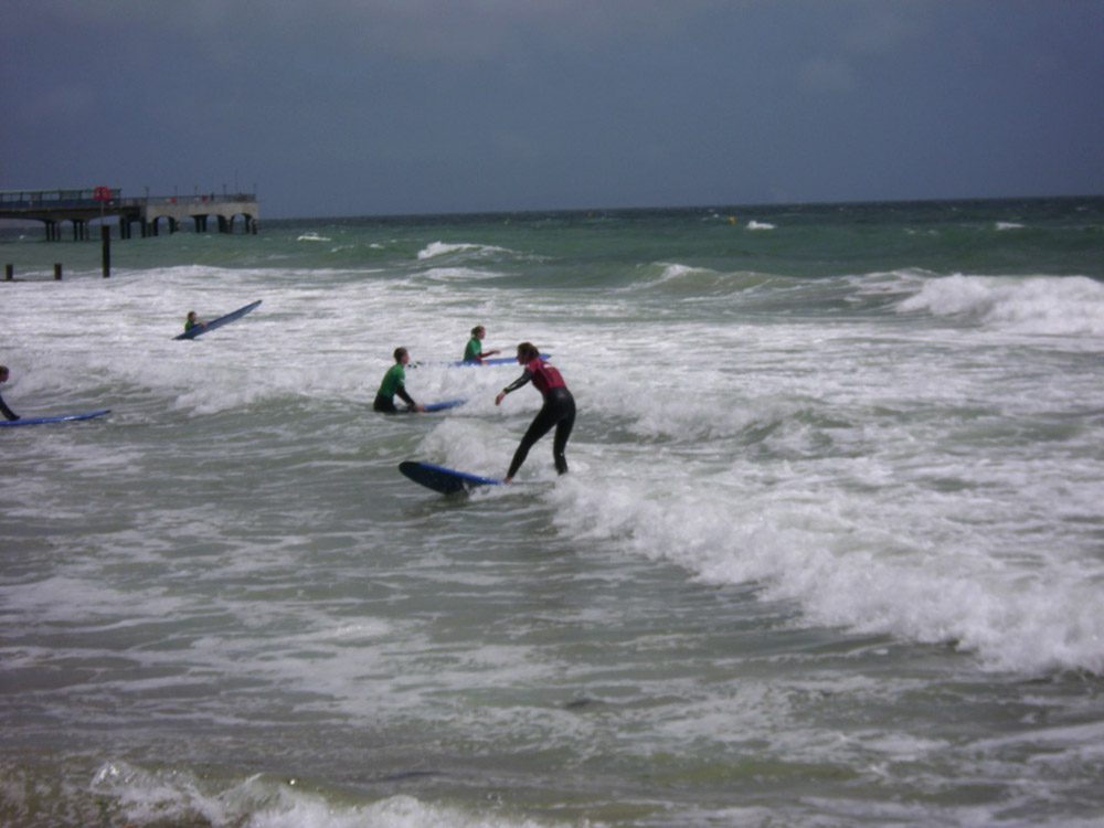 %_tempFileNamebournemouth-beach-49%