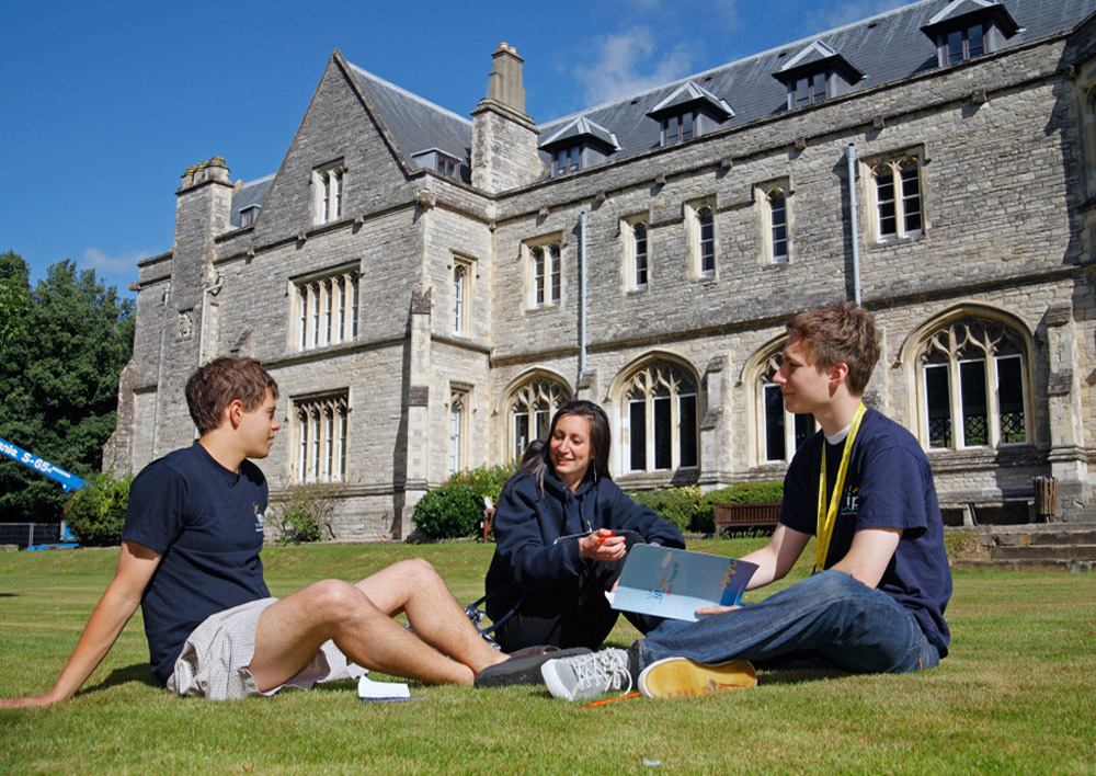 %_tempFileNamechichester-campus-15%