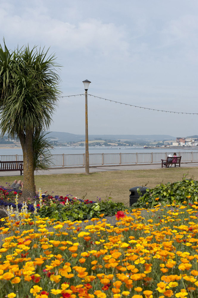 %_tempFileNameexmouth-promenade-3%