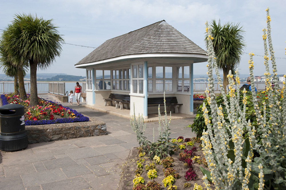 %_tempFileNameexmouth-promenade-6%