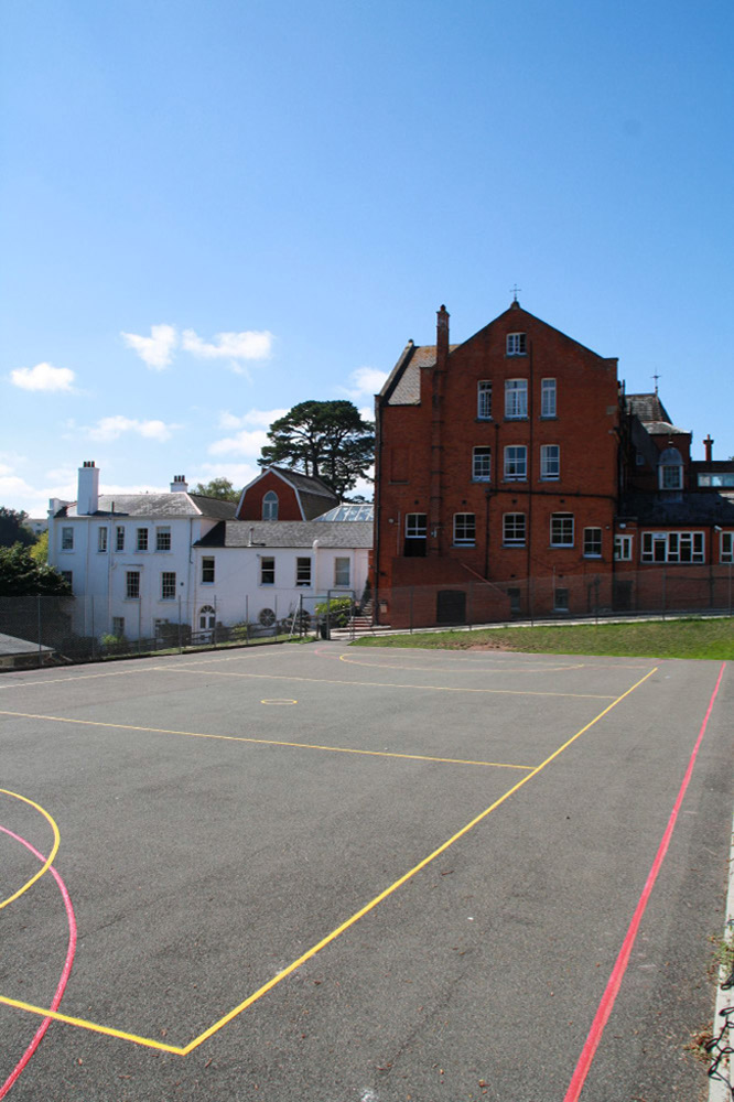 %_tempFileNameteignmouth-campus-sports-courts-2%