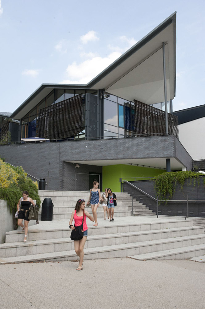 %_tempFileNamewinchester-campus-03%