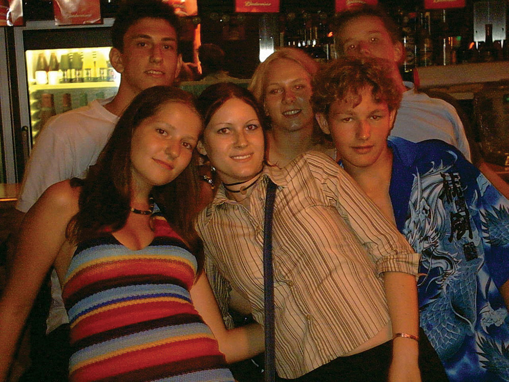%_tempFileNamepicture-of-a-group%