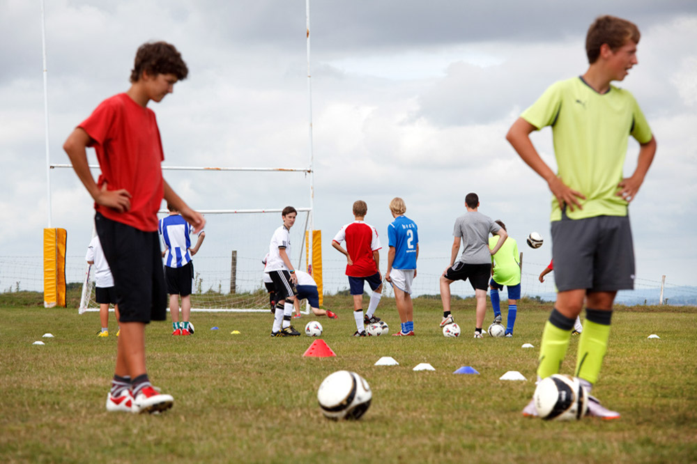 %_tempFileNamefootball-practice-2%