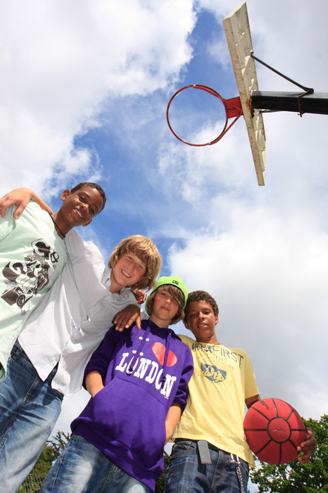 %_tempFileNamefour-basketball-heroes-2%
