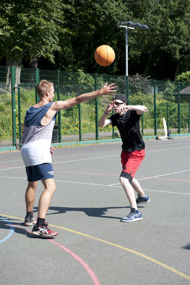 %_tempFileNameplaying-basketball-2%