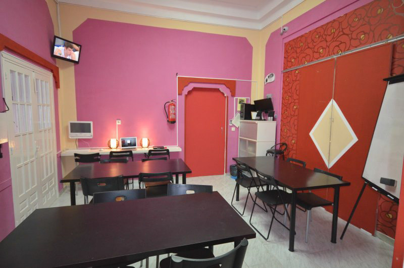 %_tempFileNamemalaga-school-14%